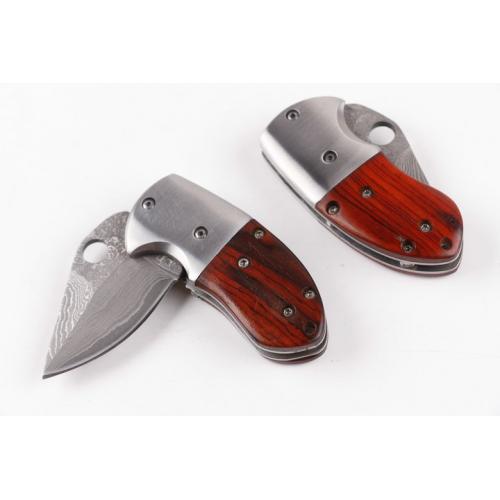 Mantis Classic Small Armor Folding Knife (Damascus)