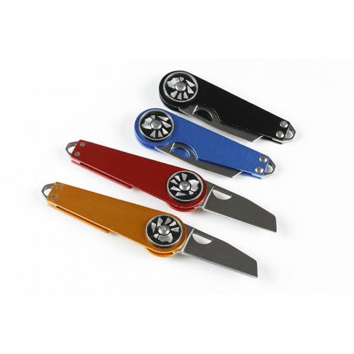 Four color chili peppers