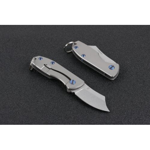 Titanium handle razor (D2)