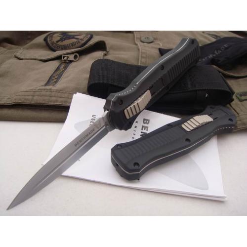 Imitation Butterfly Double Sharp Straight Bullet Knife (Black)
