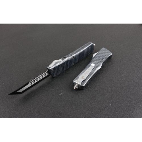 Micro technology D1 single blade T-head straight out knife (carbon fiber pattern)