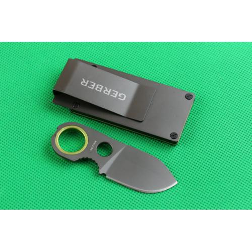 Mini Gobo 680 portable small hand prick (card holder)
