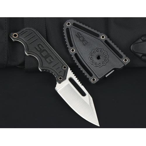 Cold steel small straight knife (suction card installation)
