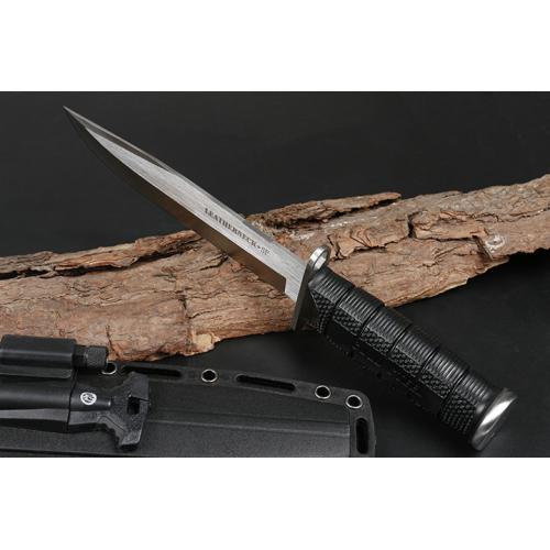 Cold steel outdoor multi-purpose survival knife