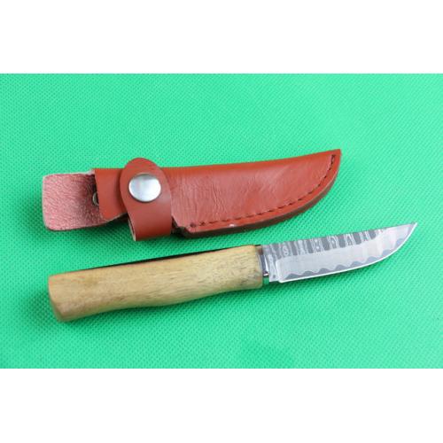 Black and white sandalwood Damascus fruit knife