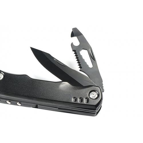 Multi functional wrench hammer pliers