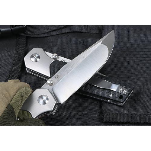 Wolf Crusader Folding Blade (Two Colors)