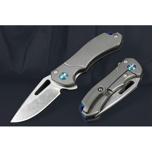 Blue eyes (titanium handle)