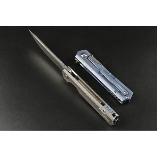 Only gray titanium is available for (M390 two-color)