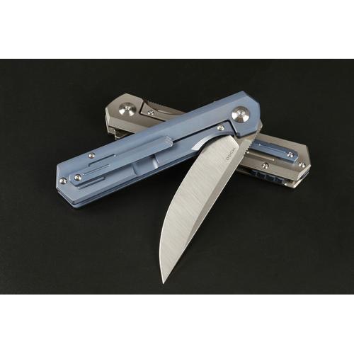 Only gray titanium is available for (M390 two-color)