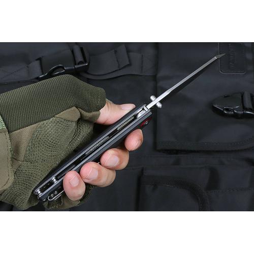 Bok, quickly open the folding knife