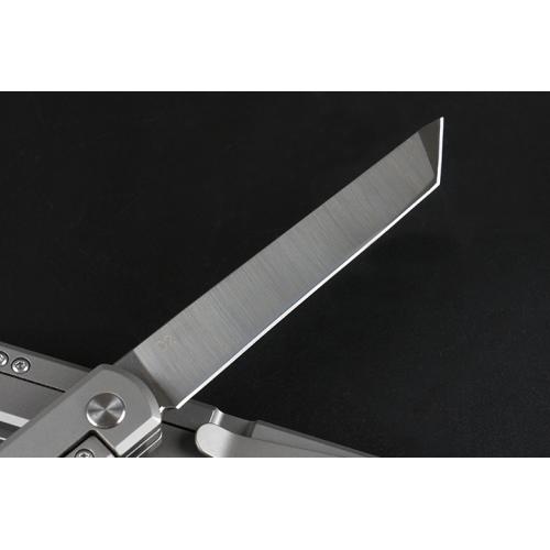 New version of Commander Quick Open Folding Knife (Carbon Fiber T-Head)