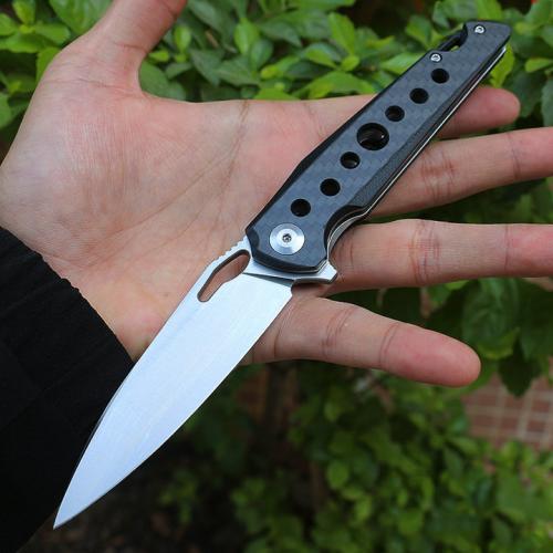 Carbon fiber seven eye folding knife (D2)