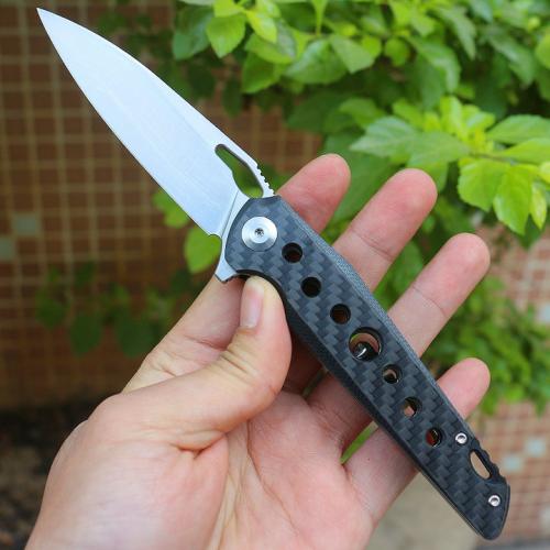 Carbon fiber seven eye folding knife (D2)
