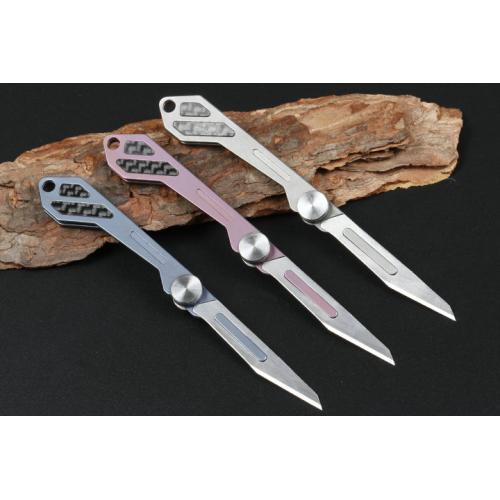 Titanium handle jj068 carving folding knife (three colors) blue deficiency