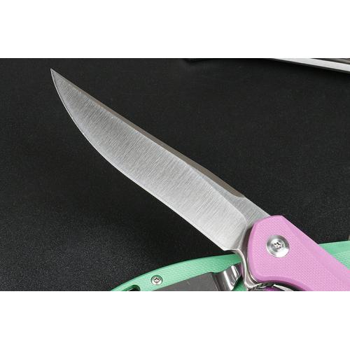 Three color fang quick opening bearing folding knife