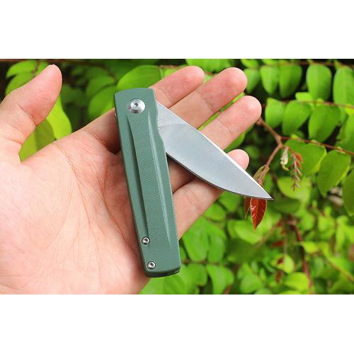 Little tough guy, quickly open the folding knife (two colors)