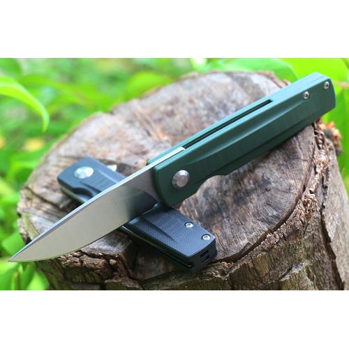 Little tough guy, quickly open the folding knife (two colors)