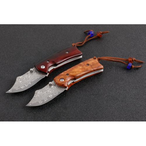 Damascus Guan Gong small folding knife (two styles)