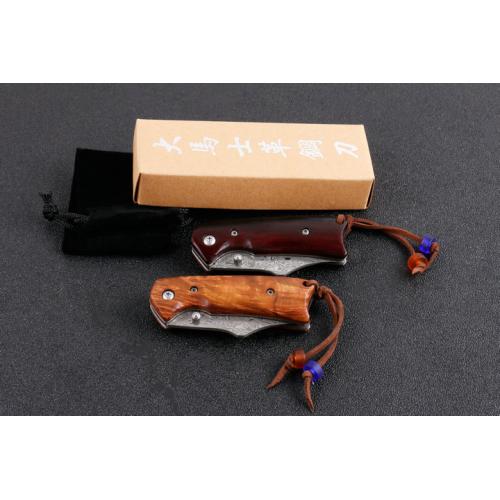 Damascus Guan Gong small folding knife (two styles)