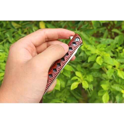 Red sandalwood particles Damascus quick opening bearing folding knife