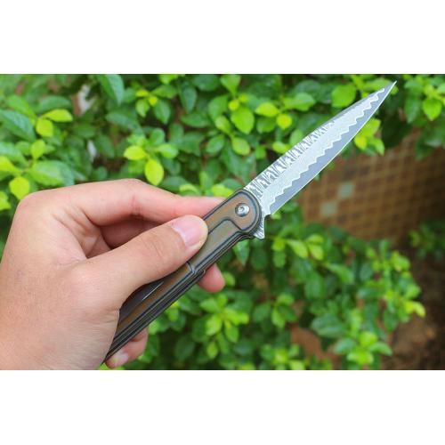 Two tone sharp soldier quick opening folding knife (Damascus steel)