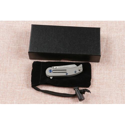 Razor shaped keychain quick opening knife (Damascus)